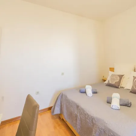 Jasko I Jelica Beautiful View Apartment Metajna Room photo