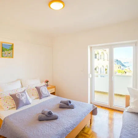 Jasko I Jelica Beautiful View Apartment Metajna Room photo
